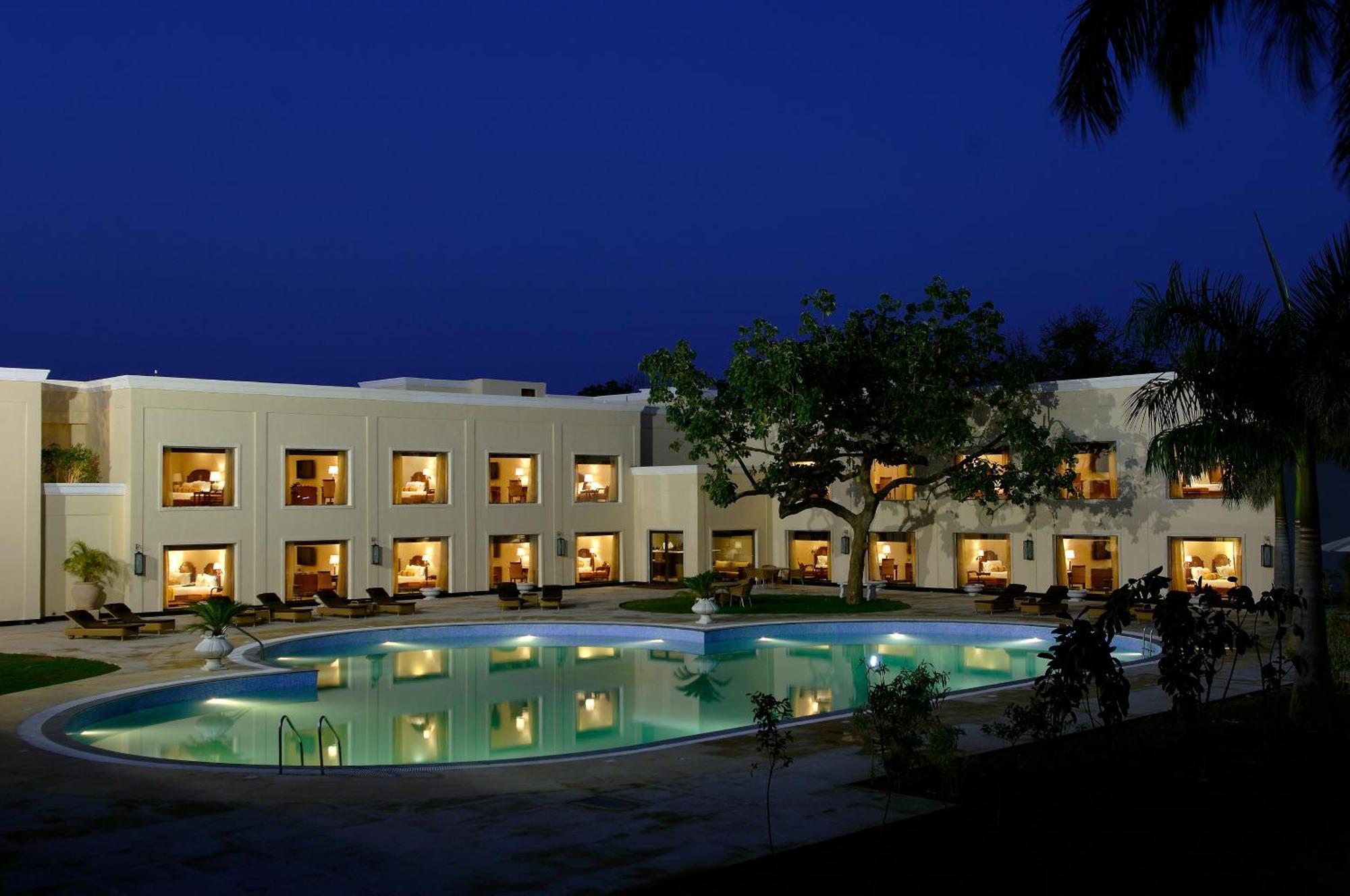 The Lalit Temple View Hotell Khajurāho Eksteriør bilde