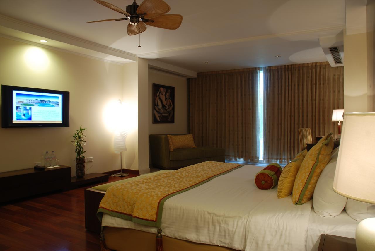 The Lalit Temple View Hotell Khajurāho Eksteriør bilde